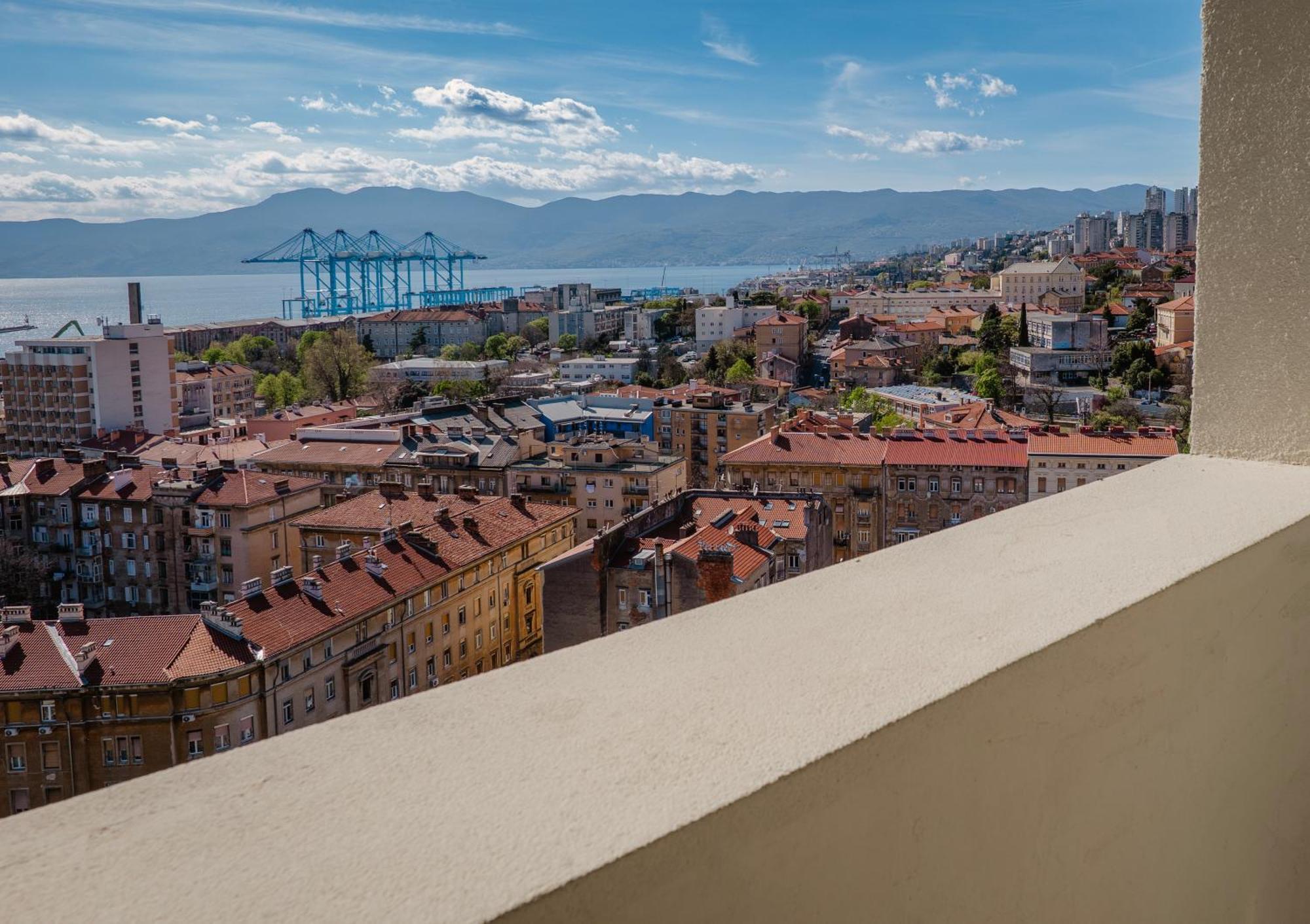 Happy Here * Rijeka